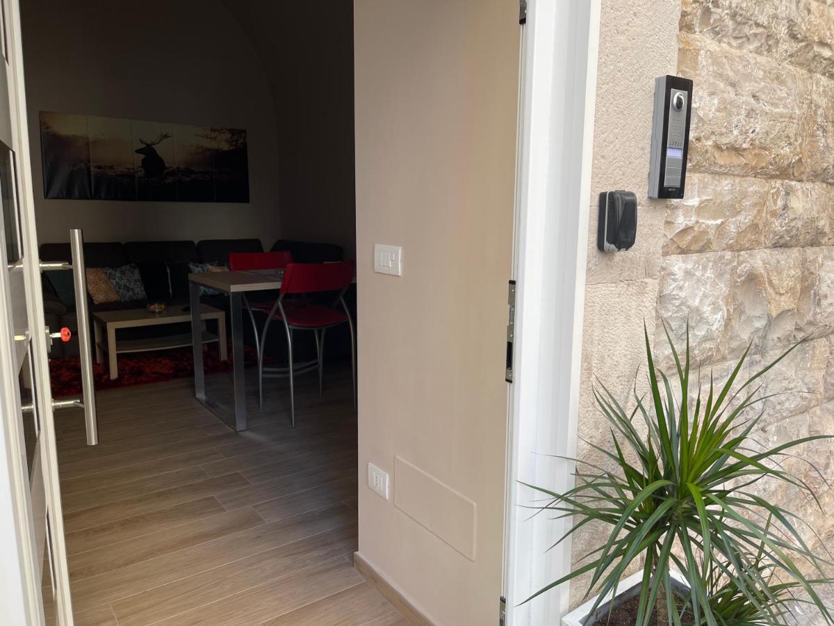 Nadia House Apartment Bisceglie Bagian luar foto